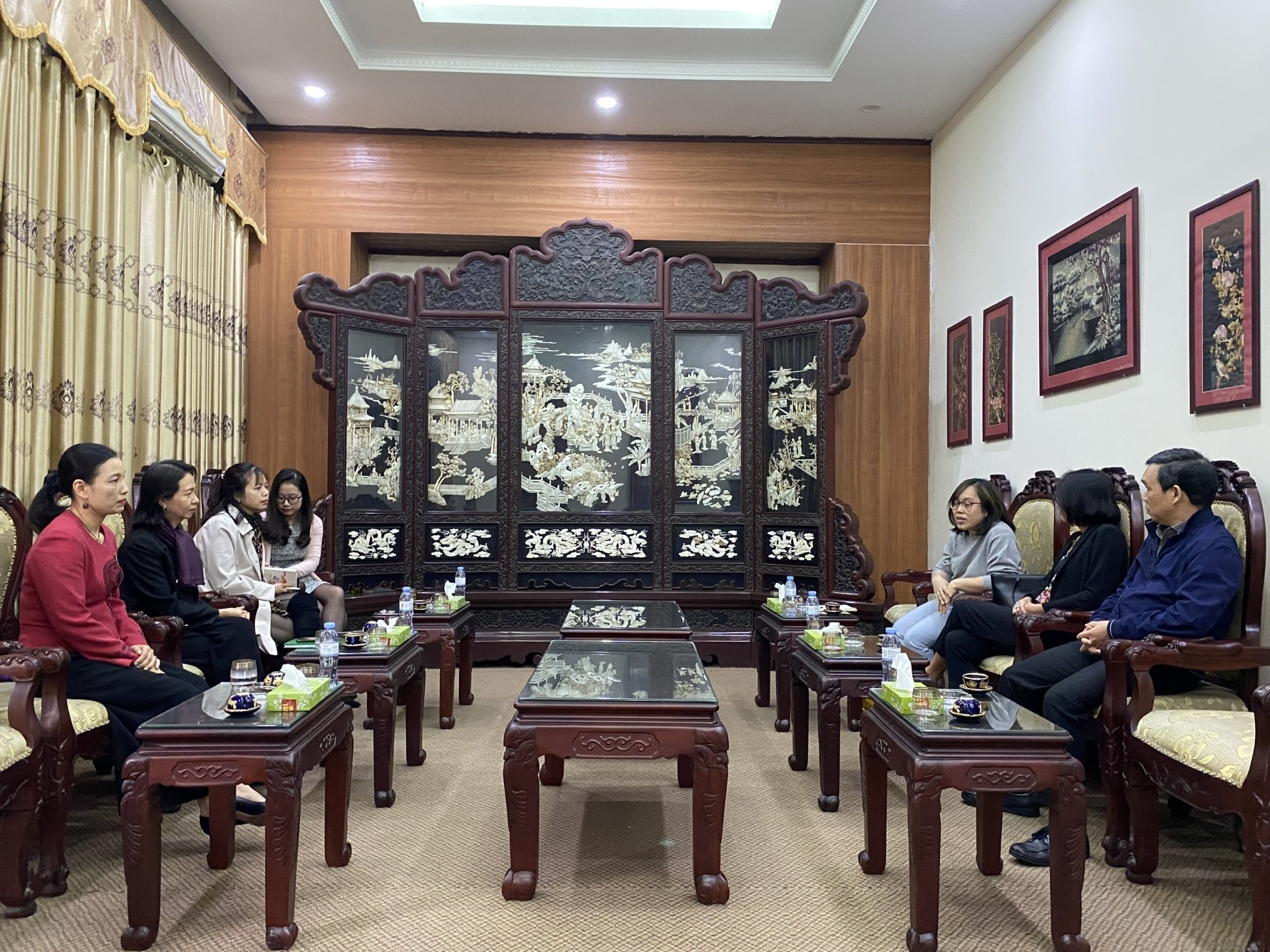 The Vietnam National Museum of History welcomed and worked with the representatives of British Council in Vietnam